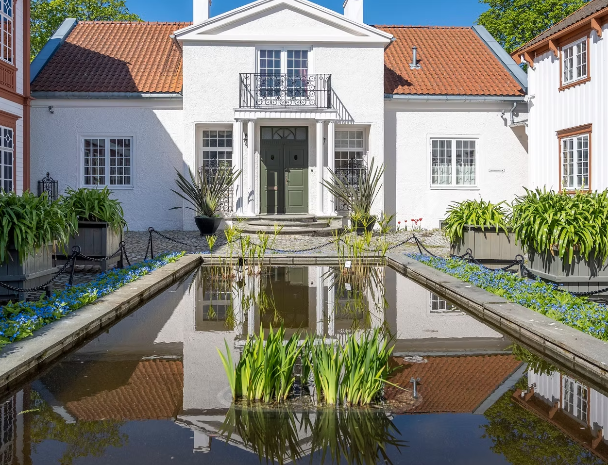 MUSEUMS RESTAURANTENE AS